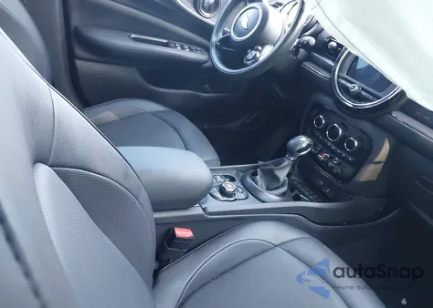 2019 Mini Clubman Cooper z USA, uszkodzony, nr VIN WMWLN5C58K2E35083